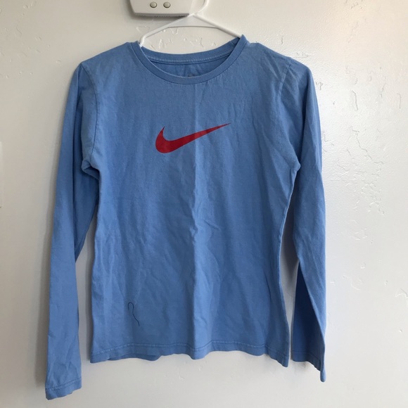 NIKE women’s long sleeve tee - Picture 2 of 4